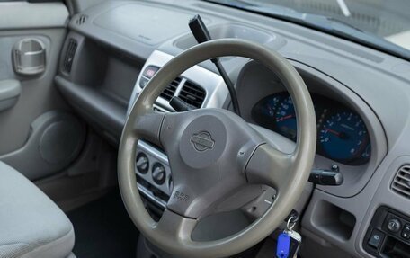 Nissan Cube II, 2002 год, 522 000 рублей, 11 фотография