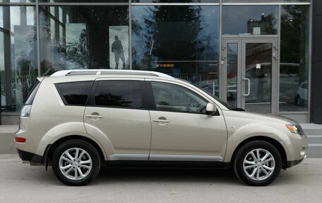 Mitsubishi Outlander III рестайлинг 3, 2008 год, 1 330 000 рублей, 4 фотография