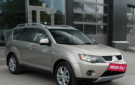 Mitsubishi Outlander III рестайлинг 3, 2008 год, 1 330 000 рублей, 3 фотография