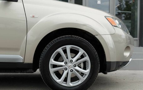 Mitsubishi Outlander III рестайлинг 3, 2008 год, 1 330 000 рублей, 9 фотография