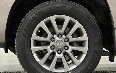 Toyota Land Cruiser Prado 150 рестайлинг 2, 2017 год, 4 399 000 рублей, 18 фотография
