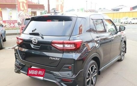 Toyota Raize I, 2021 год, 1 324 000 рублей, 5 фотография