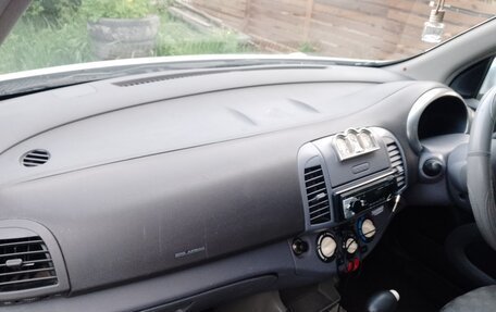 Nissan March III, 2002 год, 300 000 рублей, 24 фотография