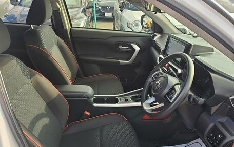 Daihatsu Rocky, 2022 год, 1 300 000 рублей, 12 фотография