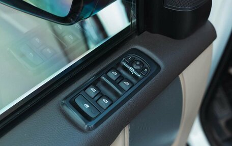 Land Rover Discovery IV, 2014 год, 2 600 000 рублей, 28 фотография