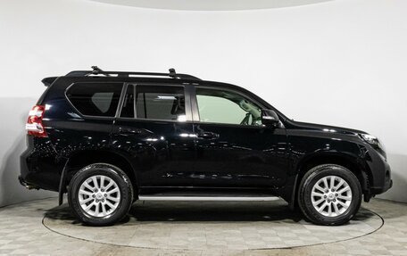 Toyota Land Cruiser Prado 150 рестайлинг 2, 2015 год, 3 379 898 рублей, 4 фотография