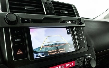 Toyota Land Cruiser Prado 150 рестайлинг 2, 2015 год, 3 379 898 рублей, 19 фотография
