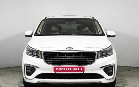 KIA Carnival III, 2019 год, 3 199 700 рублей, 2 фотография