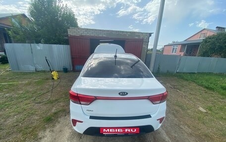 KIA Rio IV, 2018 год, 1 400 000 рублей, 9 фотография