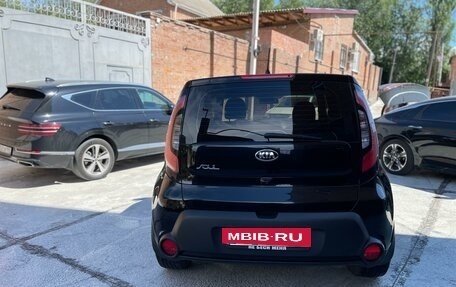 KIA Soul II рестайлинг, 2015 год, 1 550 000 рублей, 3 фотография
