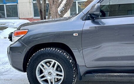Toyota Land Cruiser 200, 2010 год, 3 200 000 рублей, 8 фотография