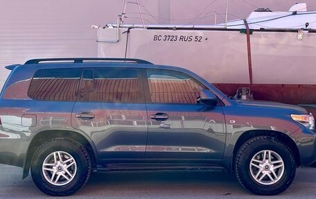 Toyota Land Cruiser 200, 2010 год, 3 200 000 рублей, 6 фотография