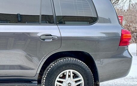 Toyota Land Cruiser 200, 2010 год, 3 200 000 рублей, 9 фотография