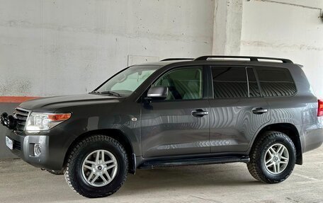 Toyota Land Cruiser 200, 2010 год, 3 200 000 рублей, 7 фотография