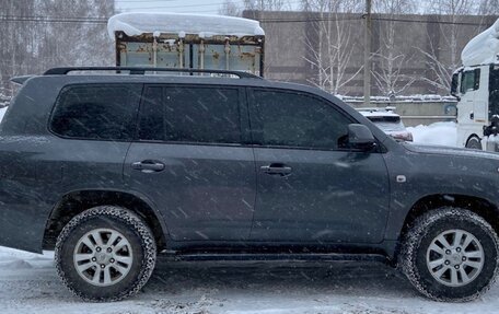 Toyota Land Cruiser 200, 2010 год, 3 200 000 рублей, 31 фотография