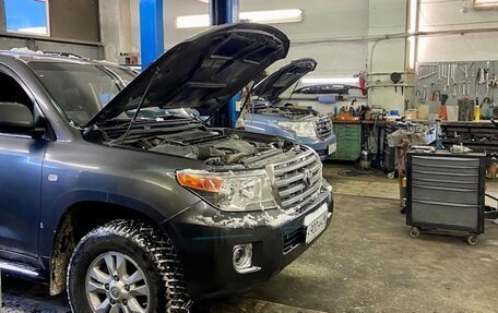 Toyota Land Cruiser 200, 2010 год, 3 200 000 рублей, 36 фотография