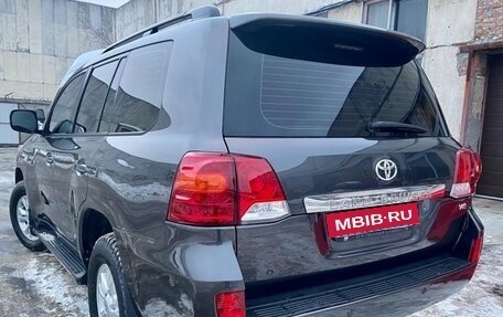 Toyota Land Cruiser 200, 2010 год, 3 200 000 рублей, 32 фотография