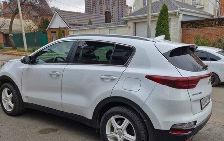 KIA Sportage IV рестайлинг, 2018 год, 2 450 000 рублей, 4 фотография