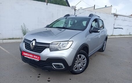 Renault Sandero II рестайлинг, 2022 год, 1 200 000 рублей, 4 фотография