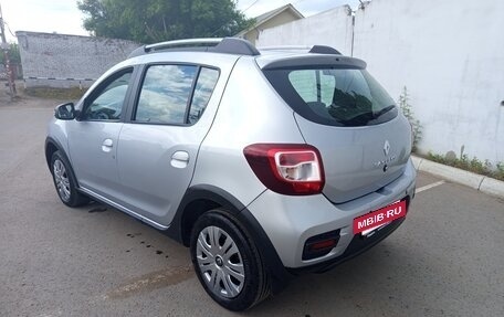 Renault Sandero II рестайлинг, 2022 год, 1 200 000 рублей, 18 фотография