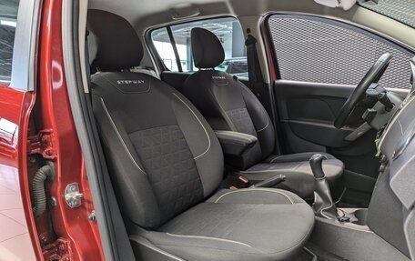 Renault Sandero II рестайлинг, 2020 год, 1 200 000 рублей, 23 фотография