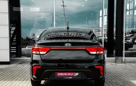 KIA Rio IV, 2018 год, 1 250 000 рублей, 4 фотография