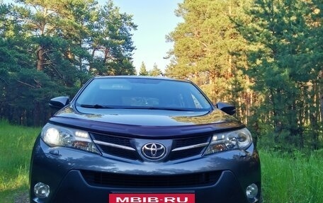 Toyota RAV4, 2013 год, 2 290 000 рублей, 4 фотография