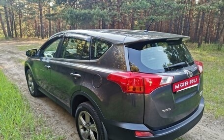 Toyota RAV4, 2013 год, 2 290 000 рублей, 8 фотография