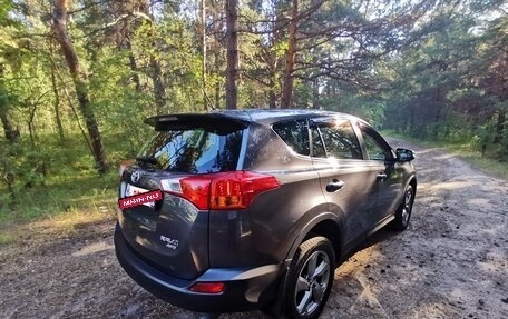 Toyota RAV4, 2013 год, 2 290 000 рублей, 10 фотография