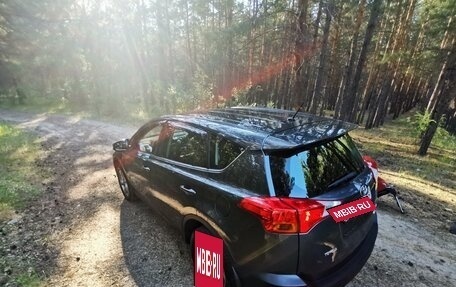 Toyota RAV4, 2013 год, 2 290 000 рублей, 9 фотография