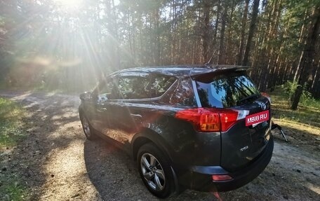 Toyota RAV4, 2013 год, 2 290 000 рублей, 13 фотография