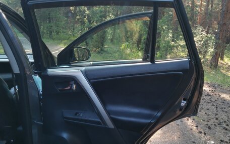 Toyota RAV4, 2013 год, 2 290 000 рублей, 32 фотография
