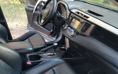 Toyota RAV4, 2013 год, 2 290 000 рублей, 33 фотография