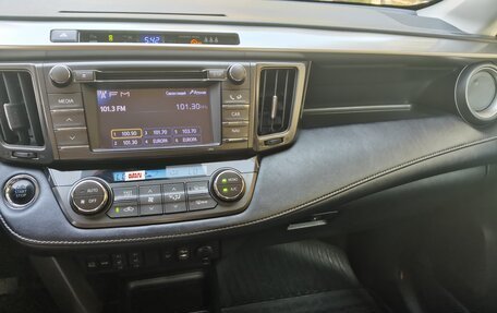 Toyota RAV4, 2013 год, 2 290 000 рублей, 28 фотография