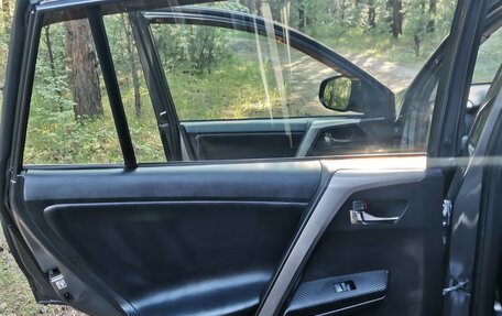 Toyota RAV4, 2013 год, 2 290 000 рублей, 30 фотография