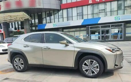 Lexus UX I, 2022 год, 2 600 000 рублей, 5 фотография