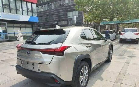 Lexus UX I, 2022 год, 2 600 000 рублей, 6 фотография