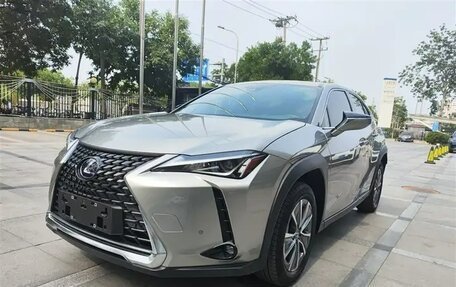 Lexus UX I, 2022 год, 2 600 000 рублей, 11 фотография