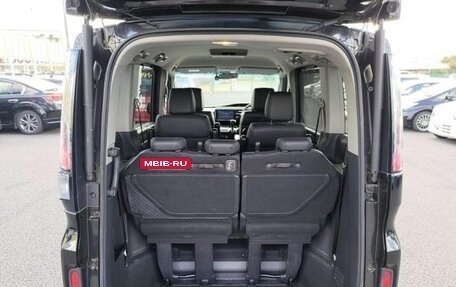 Honda Stepwgn IV, 2017 год, 1 450 000 рублей, 22 фотография