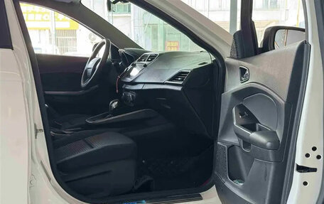 Ford Escort, 2021 год, 1 130 000 рублей, 13 фотография