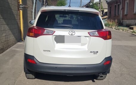 Toyota RAV4, 2015 год, 2 100 000 рублей, 4 фотография