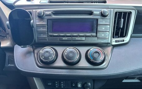 Toyota RAV4, 2015 год, 2 100 000 рублей, 7 фотография