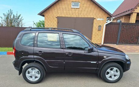 Chevrolet Niva I рестайлинг, 2014 год, 885 000 рублей, 6 фотография