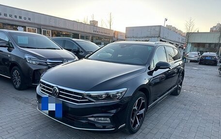Volkswagen Passat B8 рестайлинг, 2022 год, 2 400 111 рублей, 1 фотография