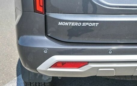 Mitsubishi Montero Sport, 2022 год, 3 990 000 рублей, 5 фотография