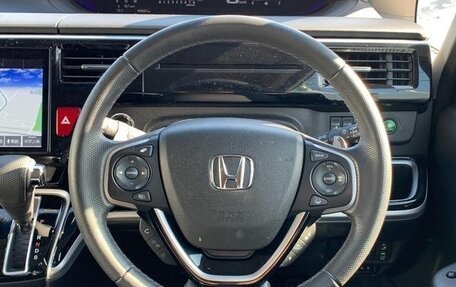 Honda Stepwgn IV, 2021 год, 2 050 000 рублей, 17 фотография