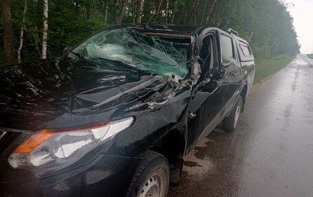 Mitsubishi L200 IV рестайлинг, 2017 год, 1 050 000 рублей, 6 фотография