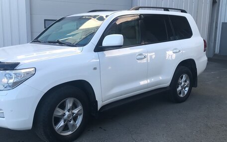 Toyota Land Cruiser 200, 2011 год, 3 400 000 рублей, 2 фотография