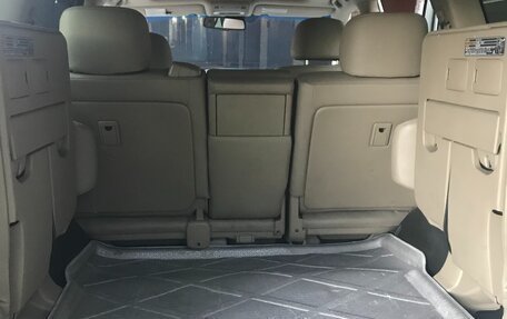Toyota Land Cruiser 200, 2011 год, 3 400 000 рублей, 5 фотография