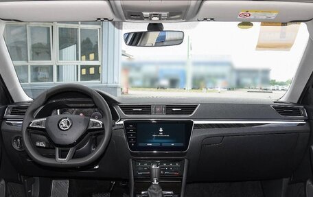 Skoda Superb III рестайлинг, 2025 год, 3 499 000 рублей, 9 фотография